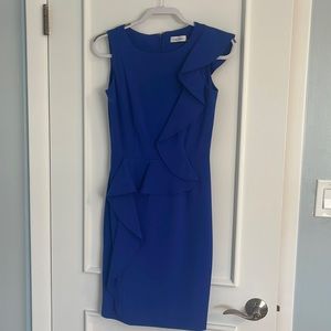 Calvin Klein size 2 blue knee length sheath dress